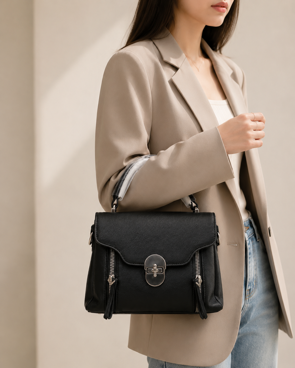 Elegant Medium Size Handbag
